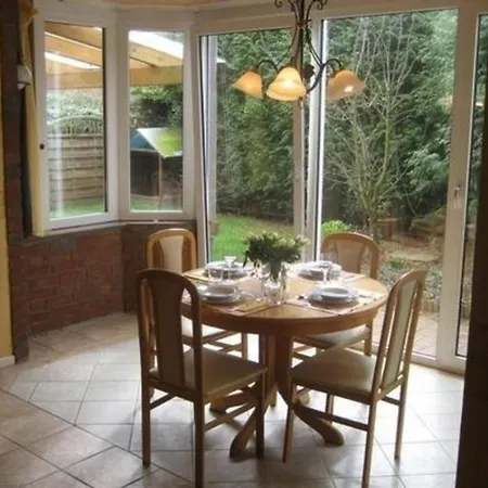 Grosszuegige Mit Privatgarten Im Nordseebad Carolinensiel