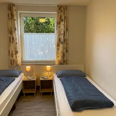 Grosszuegige Mit Privatgarten Im Nordseebad Carolinensiel Wittmund